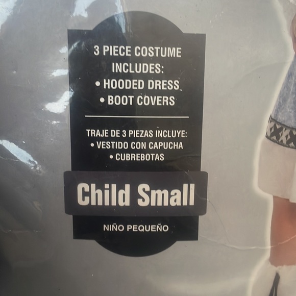 Arctic Princess costume - Picture 2 of 5